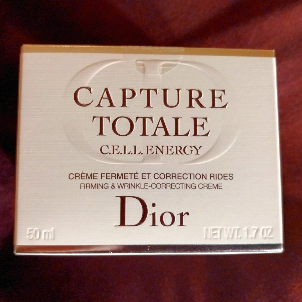 Dior. Capture Totale. C.E.L.L. Energy Firming & Wrinkle Correcting Cream - 50 ml